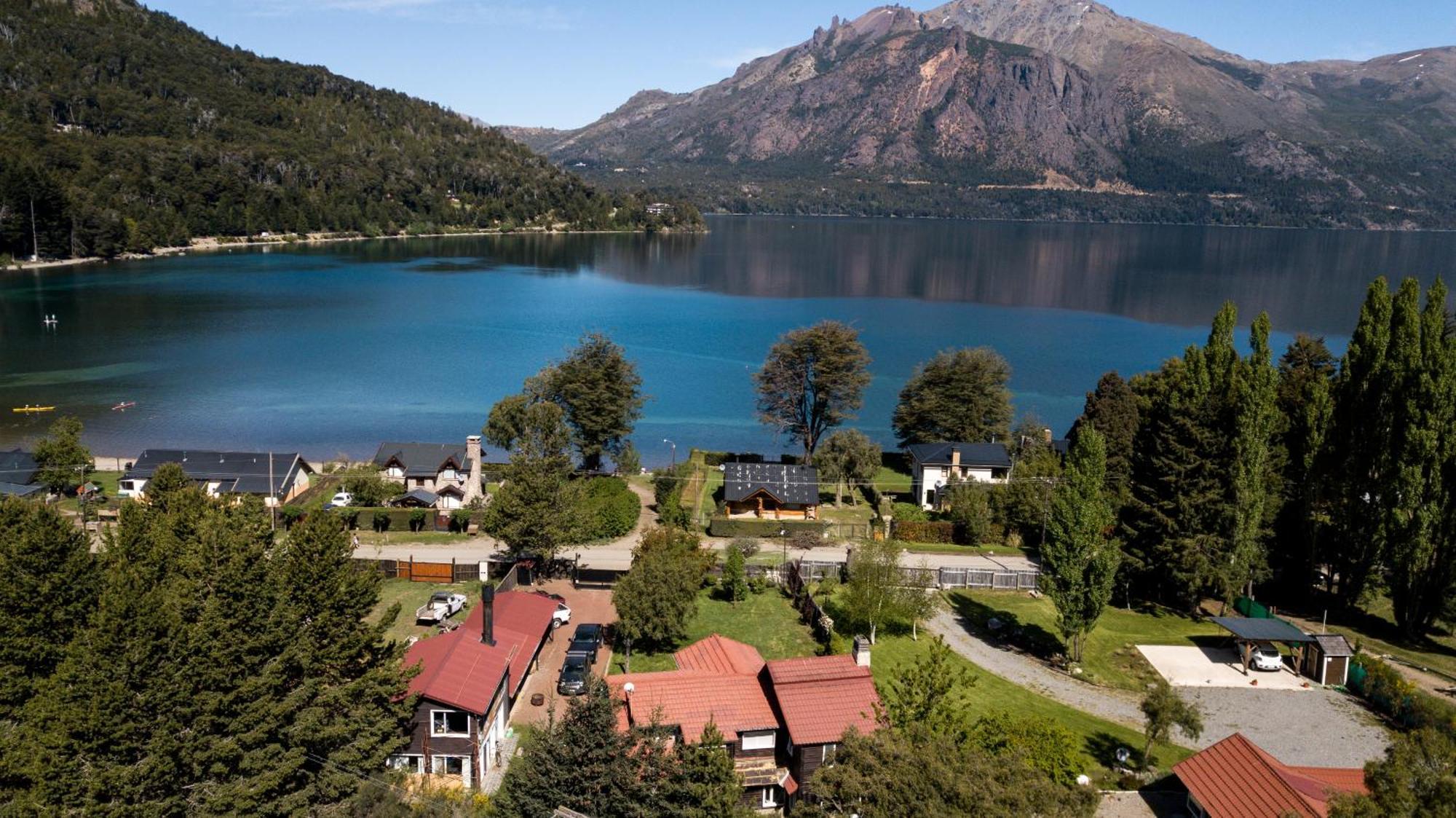 Indomito Hostel San Carlos de Bariloche Ngoại thất bức ảnh