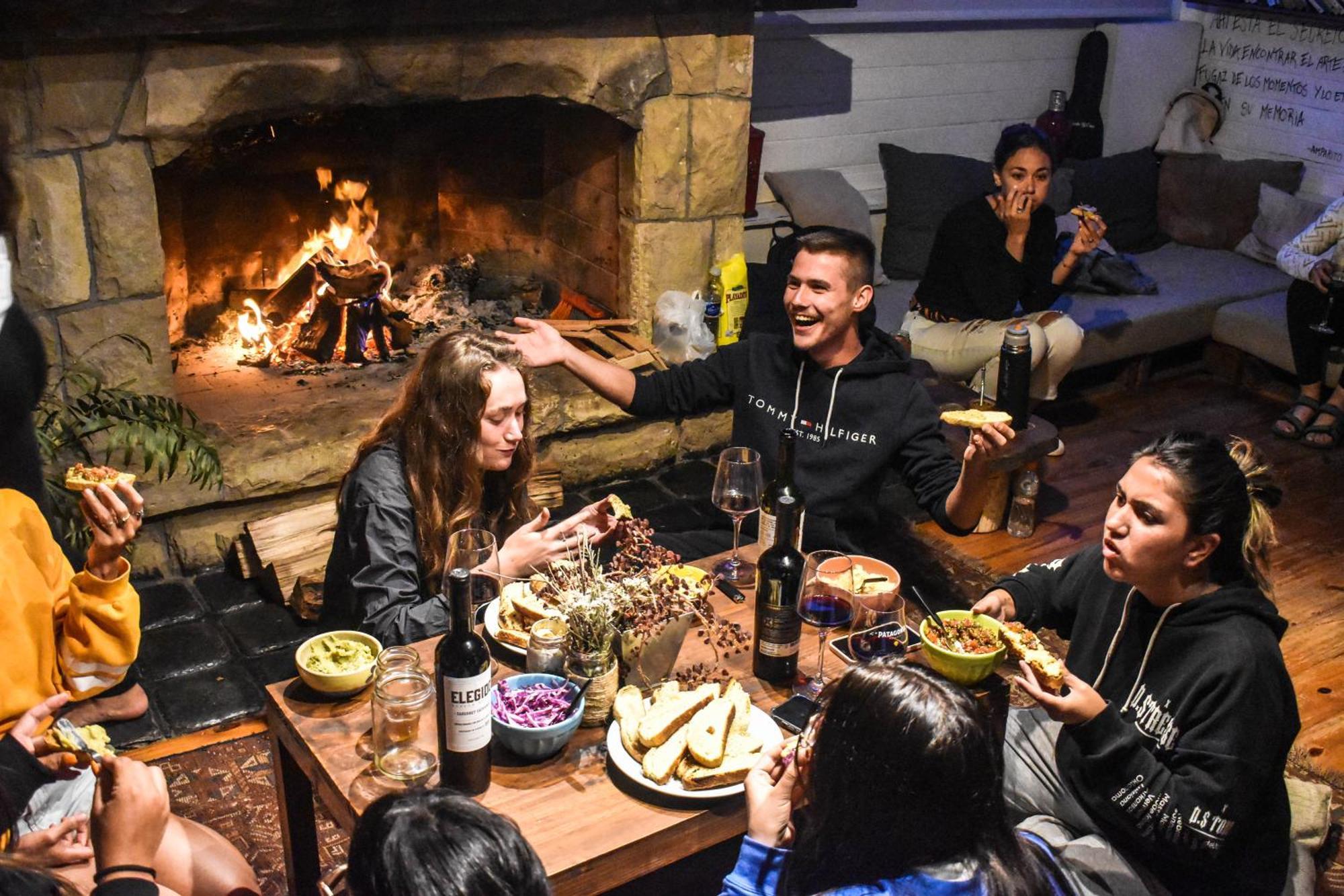 Indomito Hostel San Carlos de Bariloche Ngoại thất bức ảnh