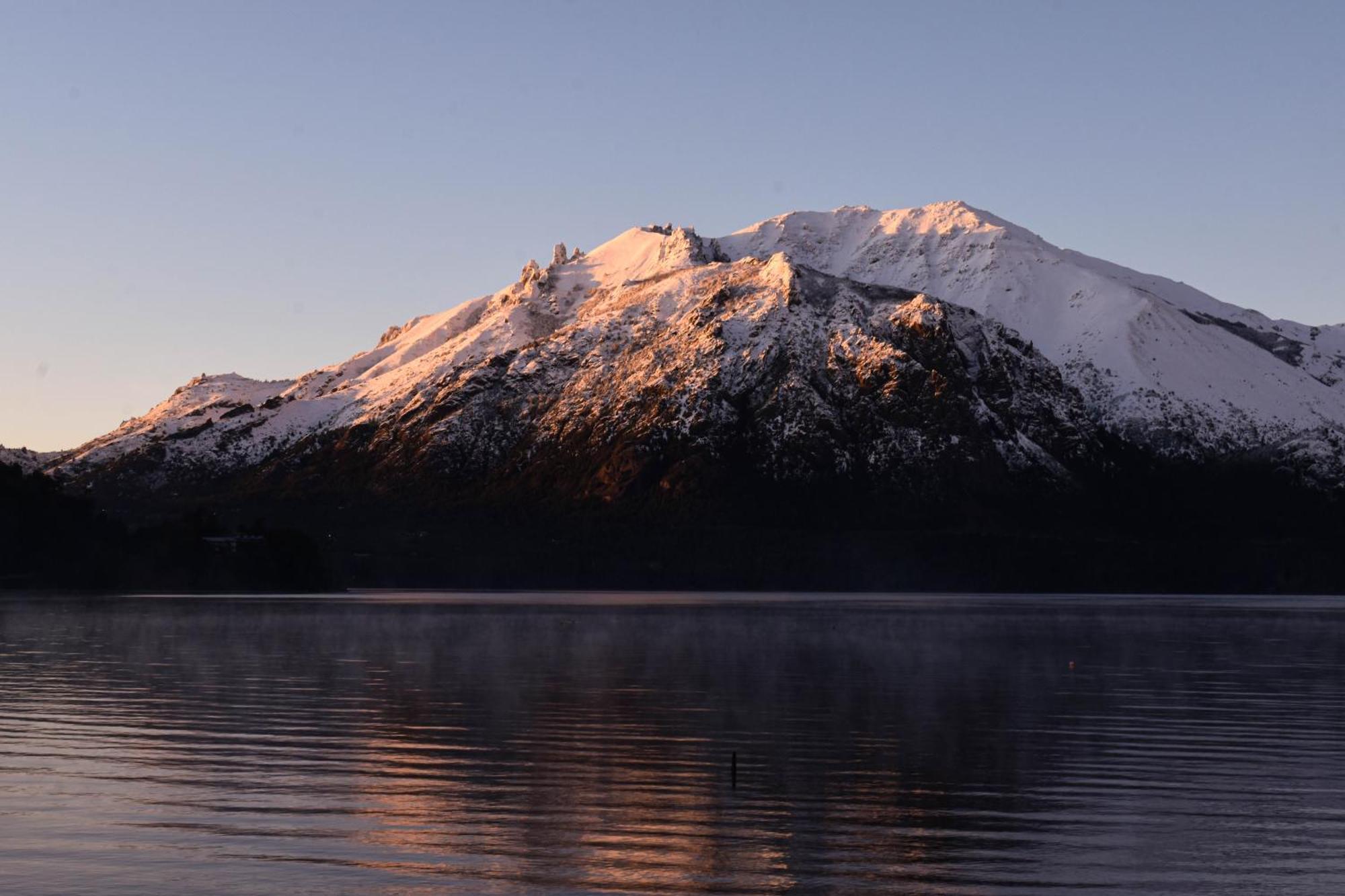 Indomito Hostel San Carlos de Bariloche Ngoại thất bức ảnh