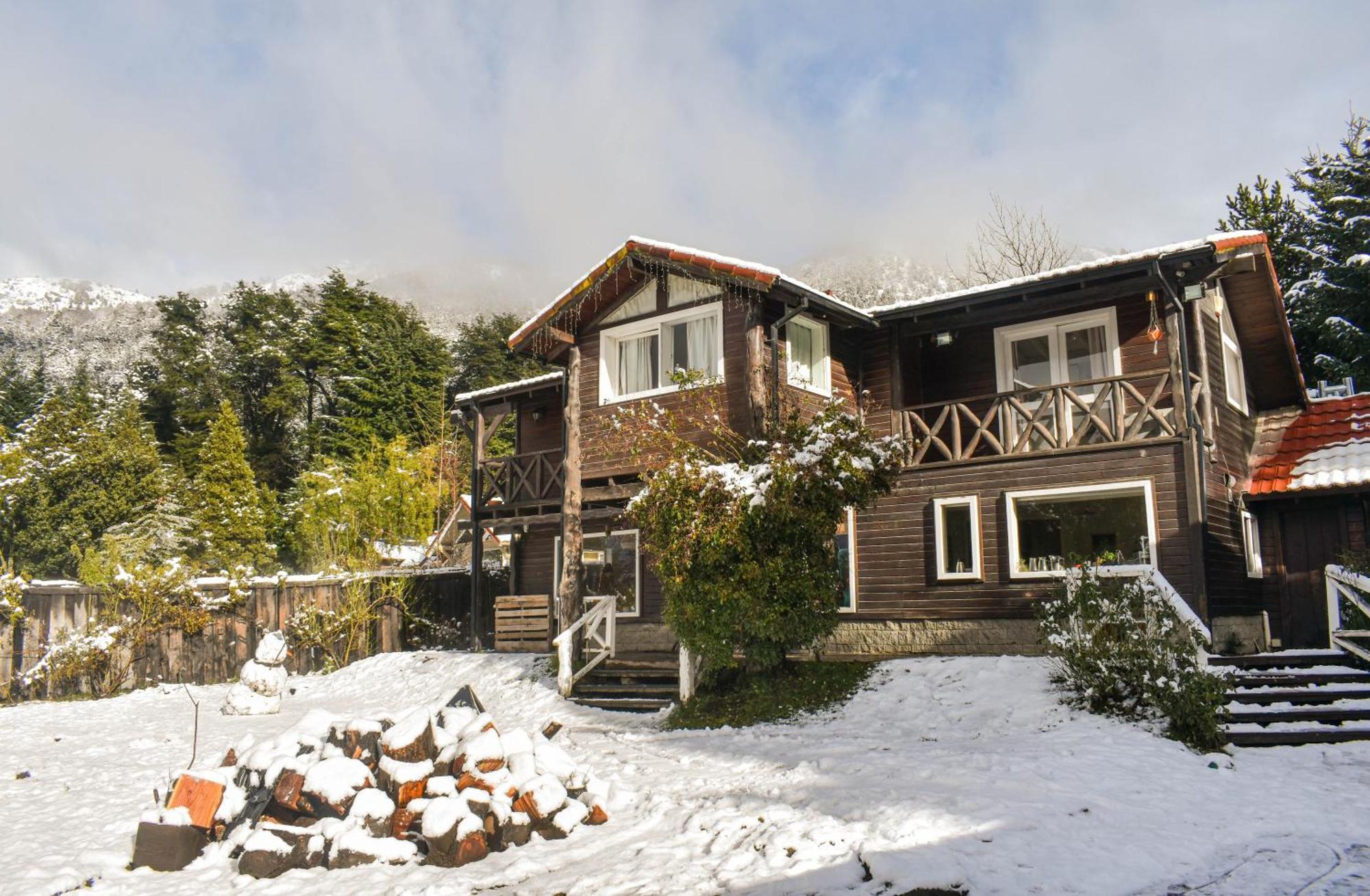Indomito Hostel San Carlos de Bariloche Ngoại thất bức ảnh